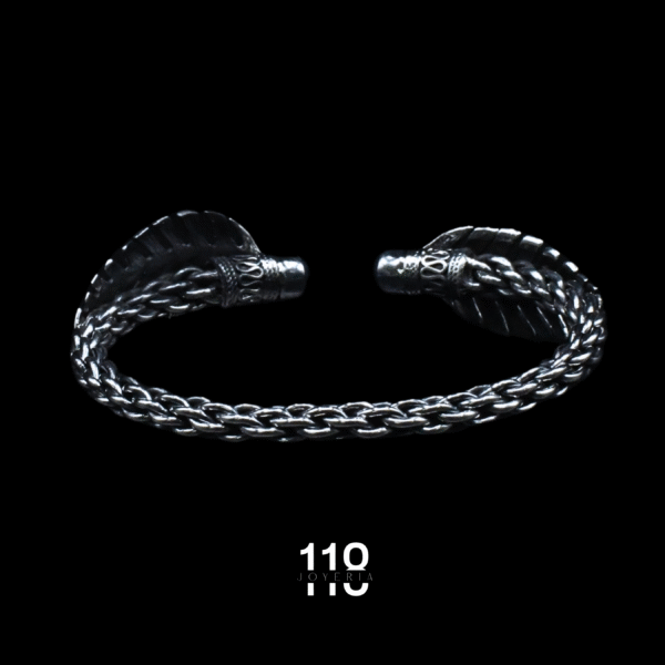 BRAZALETE REDONDO TEJIDO CON ALAS - Image 3