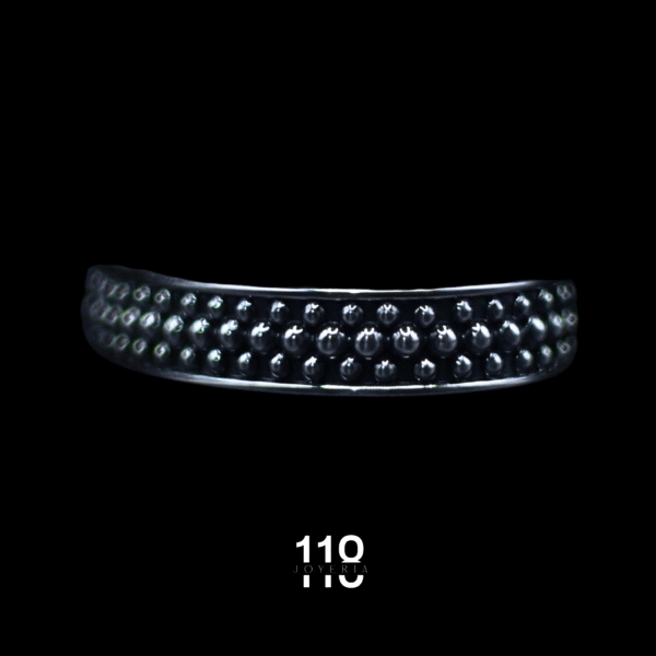 BRAZALETE OXIDADO CON CASQUILLAS - Image 3