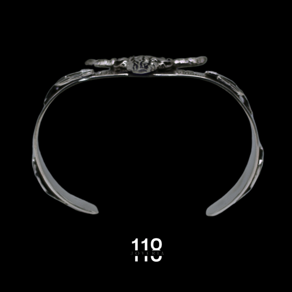 BRAZALETE LISO CON CRANEO DE TORO - Image 3